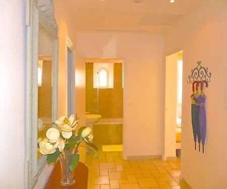 Palais Napoleon Apartment Cannes